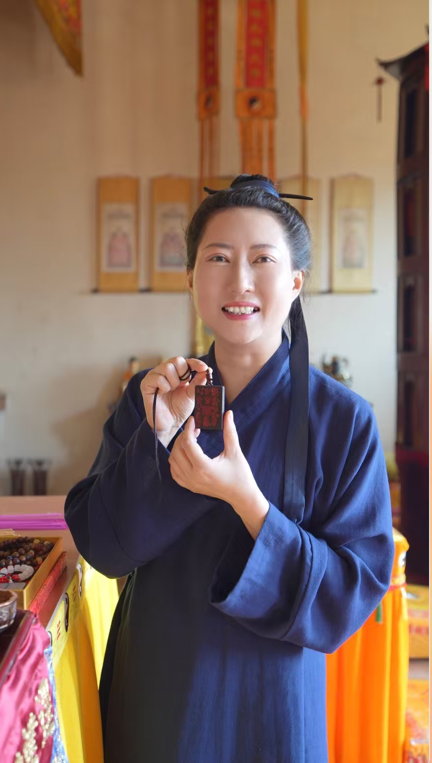 明曦居士
